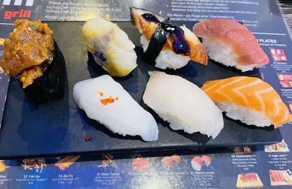 Oishii Sushi & Grill