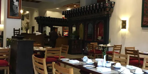 Lingka Restaurant