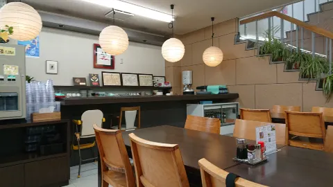 観光会館 安富屋 レストラン in 美祢