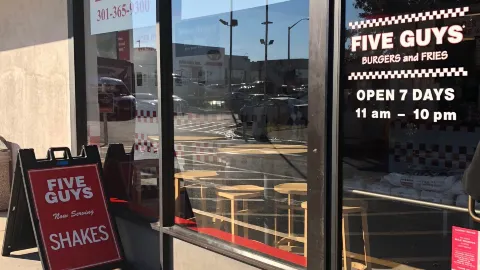 Five Guys in 波托馬克