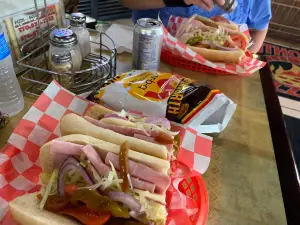 Anthony's Pizza