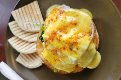 BROWN Coffee and Bakery