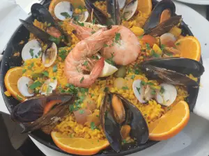 La Gustera Restaurant