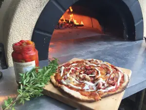 tZAr's Pizza