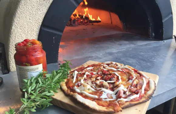 tZAr's Pizza