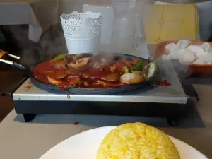 Riverside Chinese Restaurant