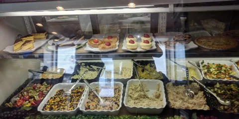 Howell's Deli Cafe