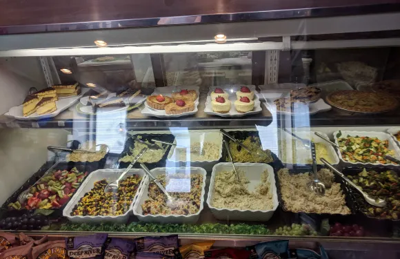 Howell's Deli Cafe