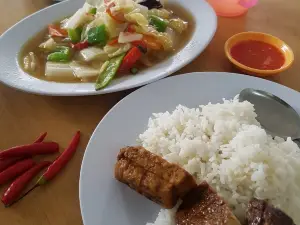 Lucky Star Restaurant