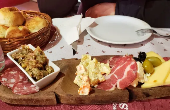 La Escondida Restaurant