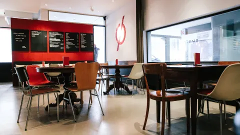 Diagonal Café & Bar in Bern