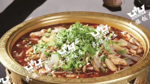 Wuzhongminzu Restaurant in หนิงเซียะ