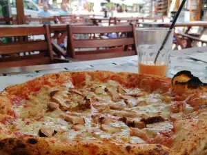 Pizza Milano