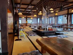 小作 諏訪インター前店