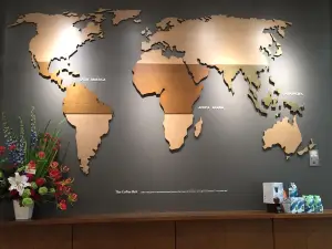 Starbucks, Aeon Mall Hiroshima Fuchu