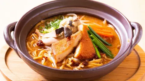 長野土鍋ラーメンたけさん小布施店 in 小布施町