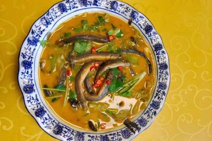 荣聚山庄农家菜