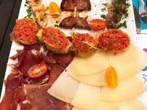 Le Bistrologue