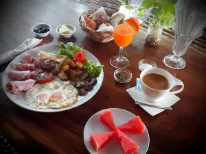 Moka Restaurant and Bar