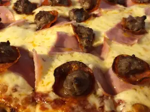 Mueller's Pizza & Restaurant