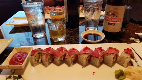 Sakura Sushi & Grill in 힐로