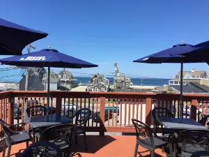 Venus II • Restaurant & Sports Bar