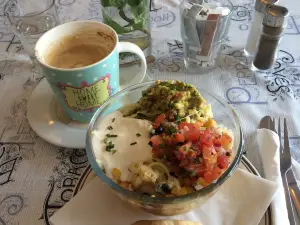 Home Cafe and Restaurant