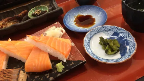 Ariiso Kitokitoan in Kurobe