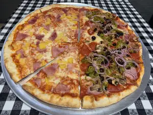 Hermozza Pizza Restaurant & Bar - Athens
