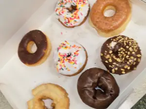 Donut Palace