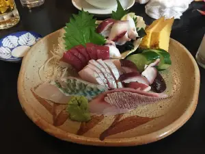 Family Izakaya & Awamori Kazusantei