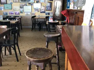 Cafe du Port