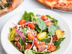 Amici's East Coast Pizzeria
