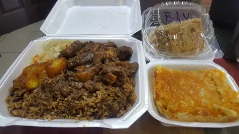Jerk Flavas Restaurant in ココア