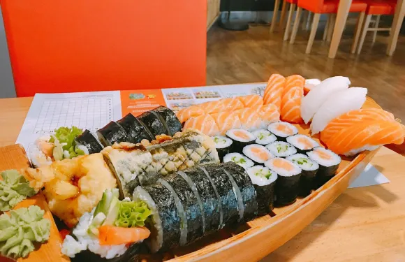Akashia - Sushi Restaurant