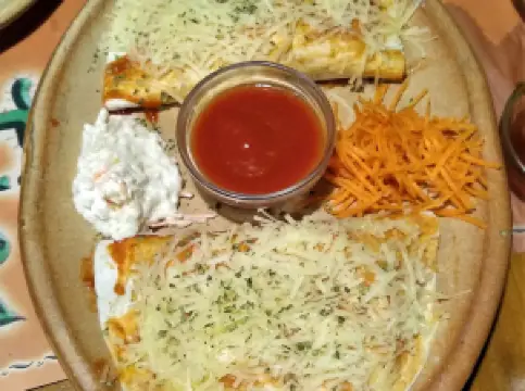 La Cantina