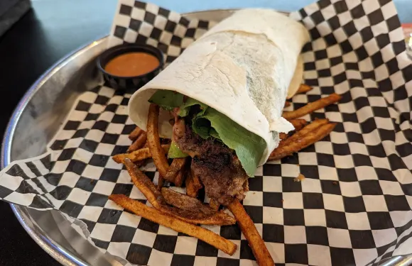 7 West TapHouse - Superior