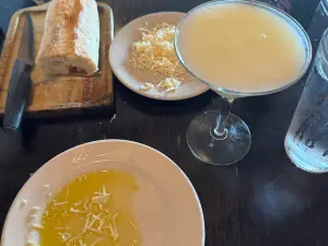 Lucrezia Cafe