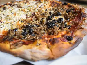 Waterfront Pizza