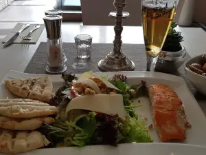 Restaurant Mythos