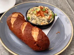 La Memphré - Microbrasserie / Resto-Pub Magog
