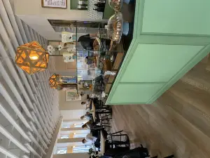 Nelle's Coffee & Wine - Overgade