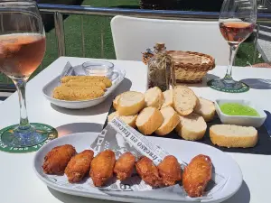 La Taberna
