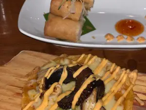 Ají China Bistro