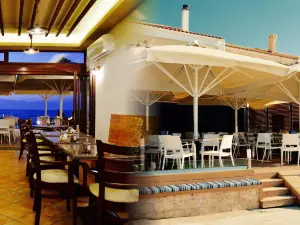Faros Restaurant Acharavi