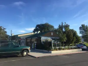 JC's Country Diner
