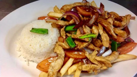 Mi Perú Peruvian Cuisine in トライアングル