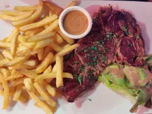 Le 21 - Café Restaurant