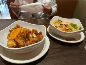 Dara Thai Restaurant
