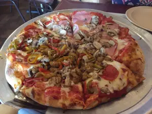 Gianni's Pizza - Hudson, FL (no other locations)